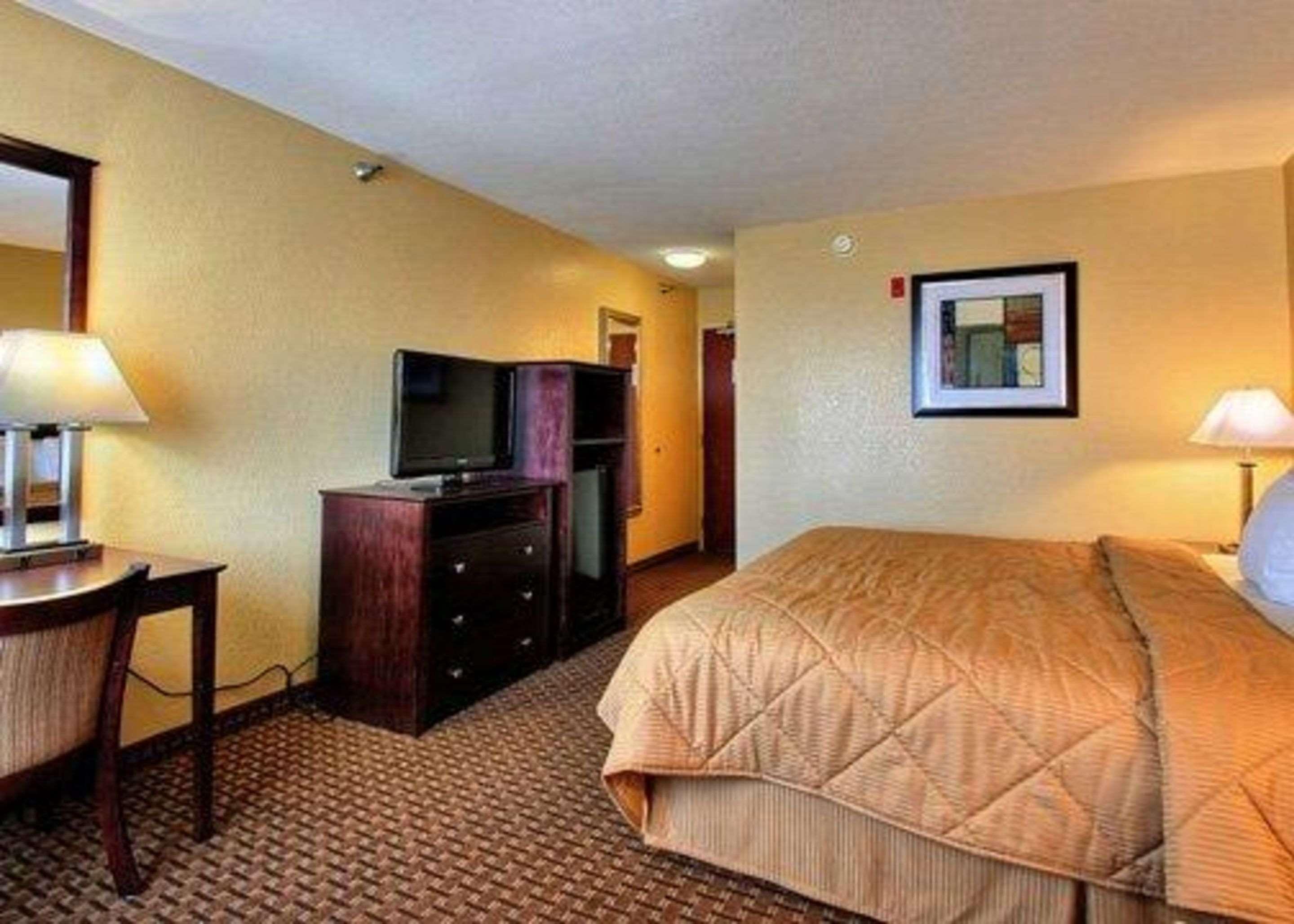 Quality Inn Des Moines Buitenkant foto