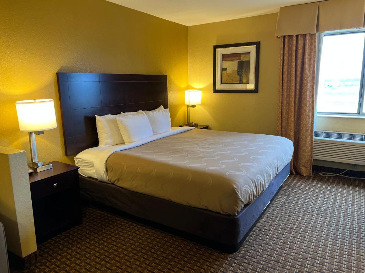 Quality Inn Des Moines Buitenkant foto